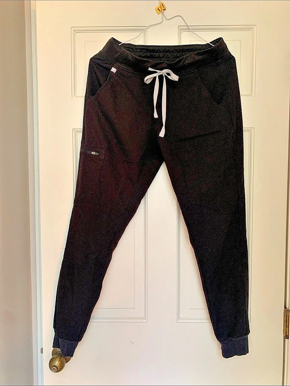 FIGS Zamora Jogger Scrub Pants Black Small
